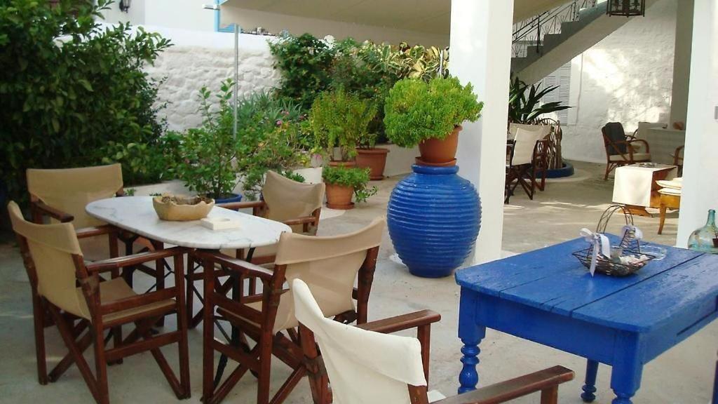 Douskos Uptown Living Hidra Exterior foto